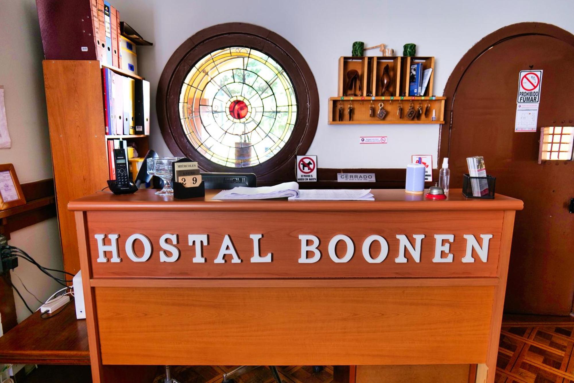 סנטיאגו Hostal Boonen מראה חיצוני תמונה