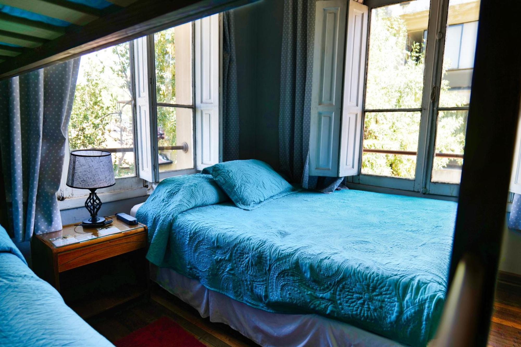 סנטיאגו Hostal Boonen מראה חיצוני תמונה
