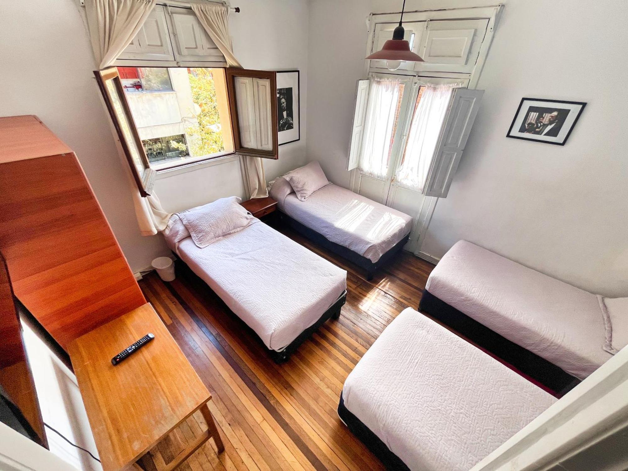 סנטיאגו Hostal Boonen מראה חיצוני תמונה