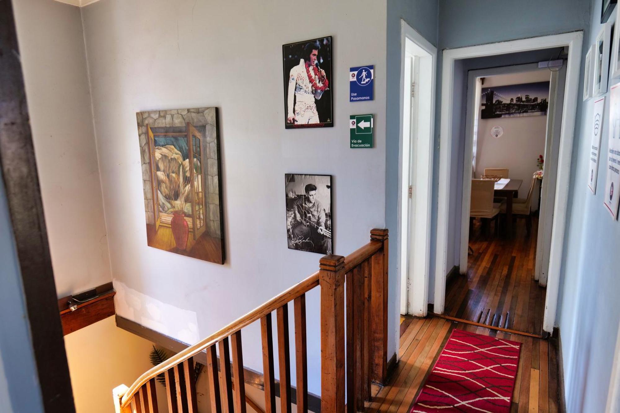 סנטיאגו Hostal Boonen מראה חיצוני תמונה